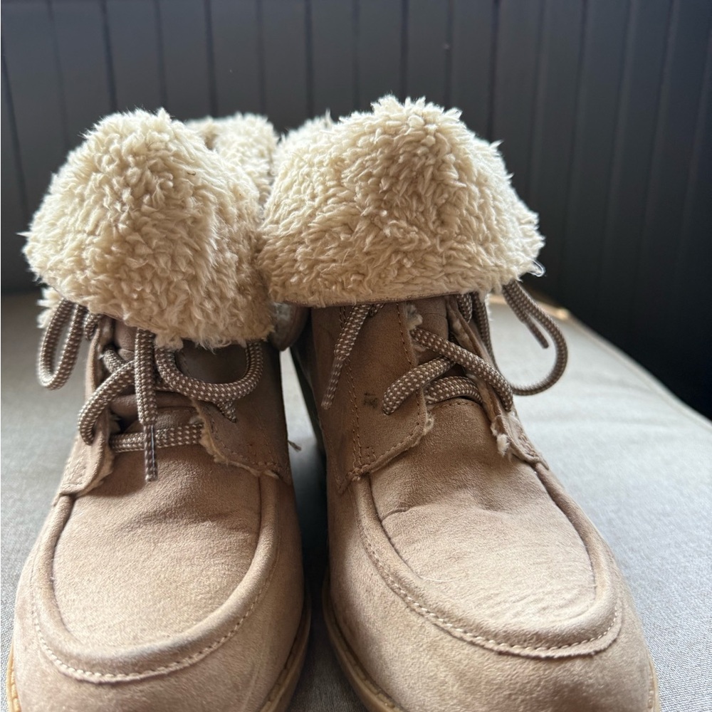 Cozy Tan Heeled Boots